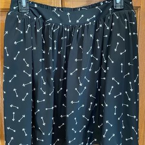 LC Lauren Conrad Skirt. Size small. Black and white. NWT